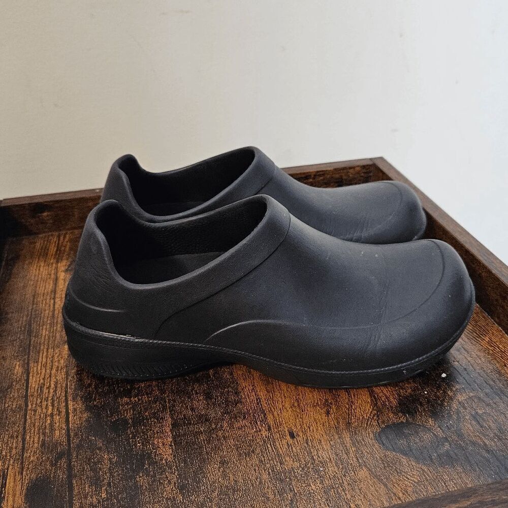 TredSafe Black Slip On Oil & Slip Resistent Gardening Clog Slip on Shoes Black M